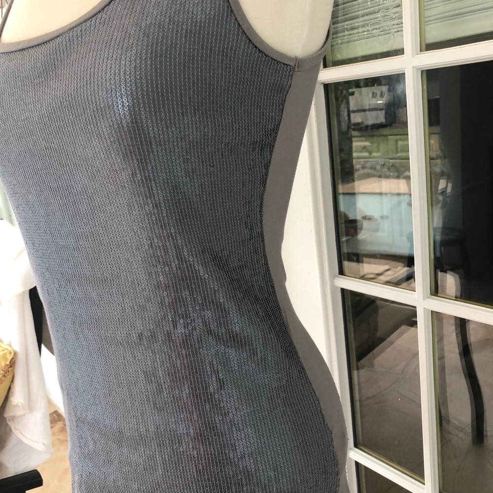 Sequins tunic top - Picture 2 of 4